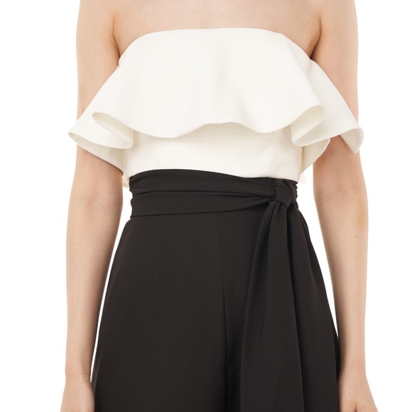 NEW LOVE BY THEIA Black & White STRAPLESS Tie Waist RUFFLE Cocktail JUMPSUIT 12 - Picture 8 of 16